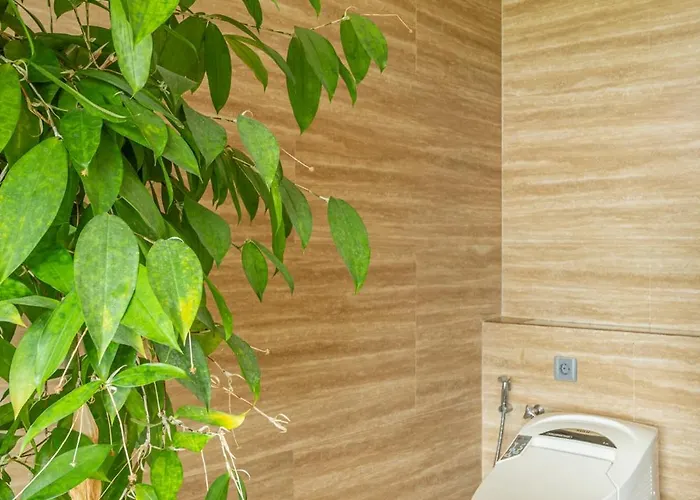 ヴィラ Rumah Pertama By Bukit Vista *