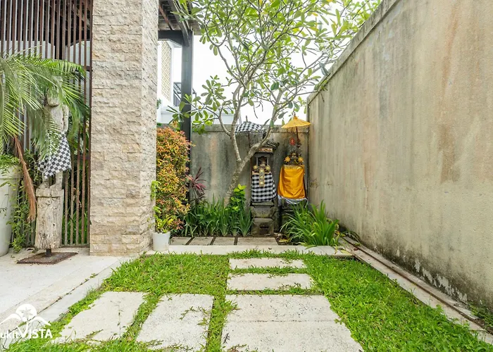 ヴィラ Rumah Pertama By Bukit Vista *